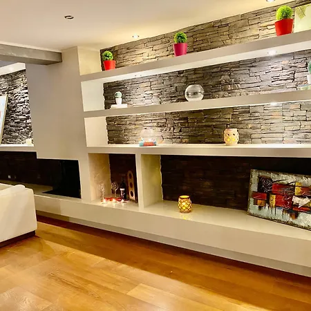 Apartment Cavour Luxury Apartment *
