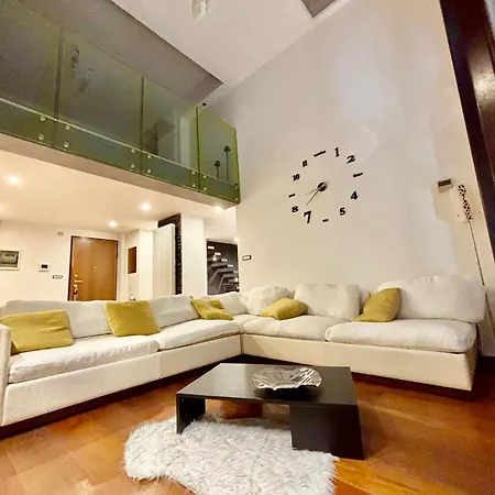 Cavour Luxury Apartment Apartment *