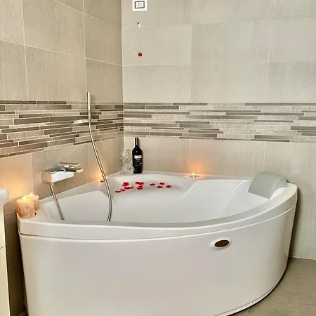 Cavour Luxury Apartment
