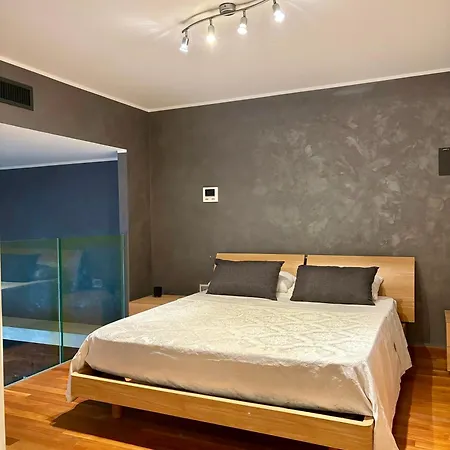 Cavour Luxury Apartment *